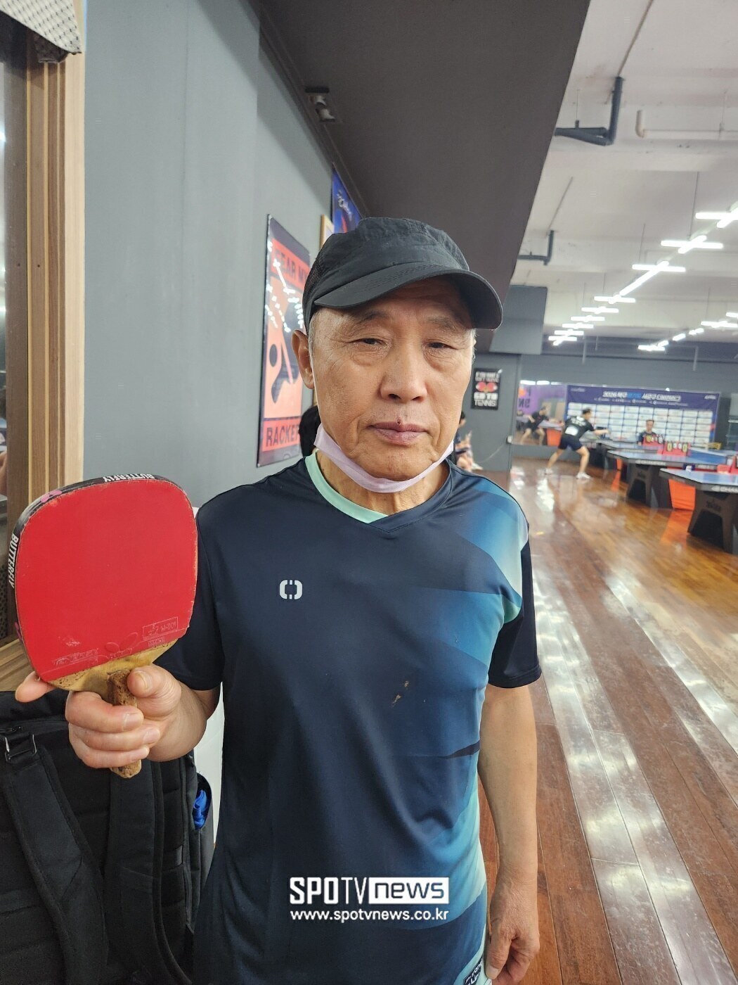 ▲ 홍태환 씨는 젊은이들과 함께 대등하게 경기하는 것을 디비전리그의 재미로 꼽았다.