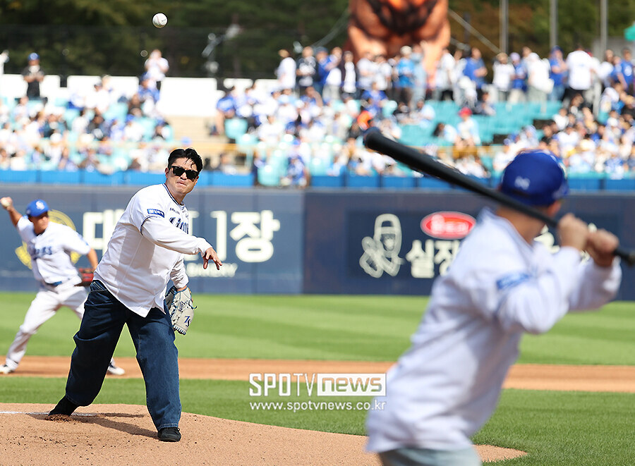 [포토S] 다이나믹듀오, '라팍에서 힘찬 시구 시타!'