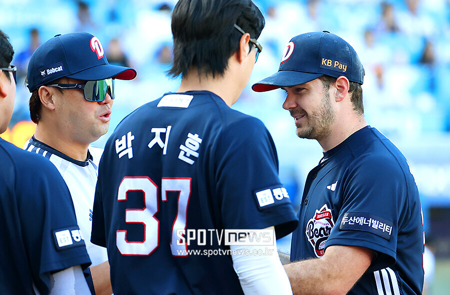[포토S] 잭로그, '6이닝 1실점 호투'