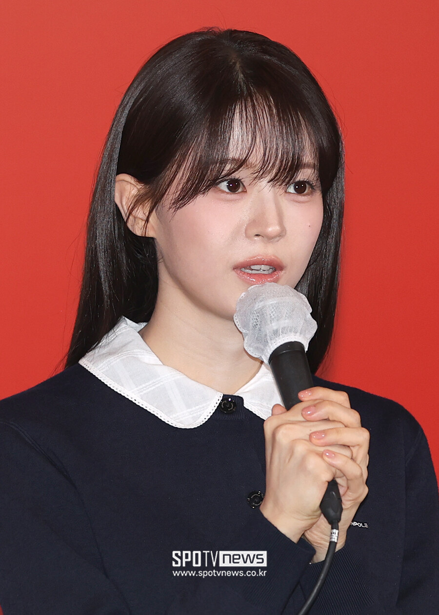 [포토S] 인사말 하는 전소영