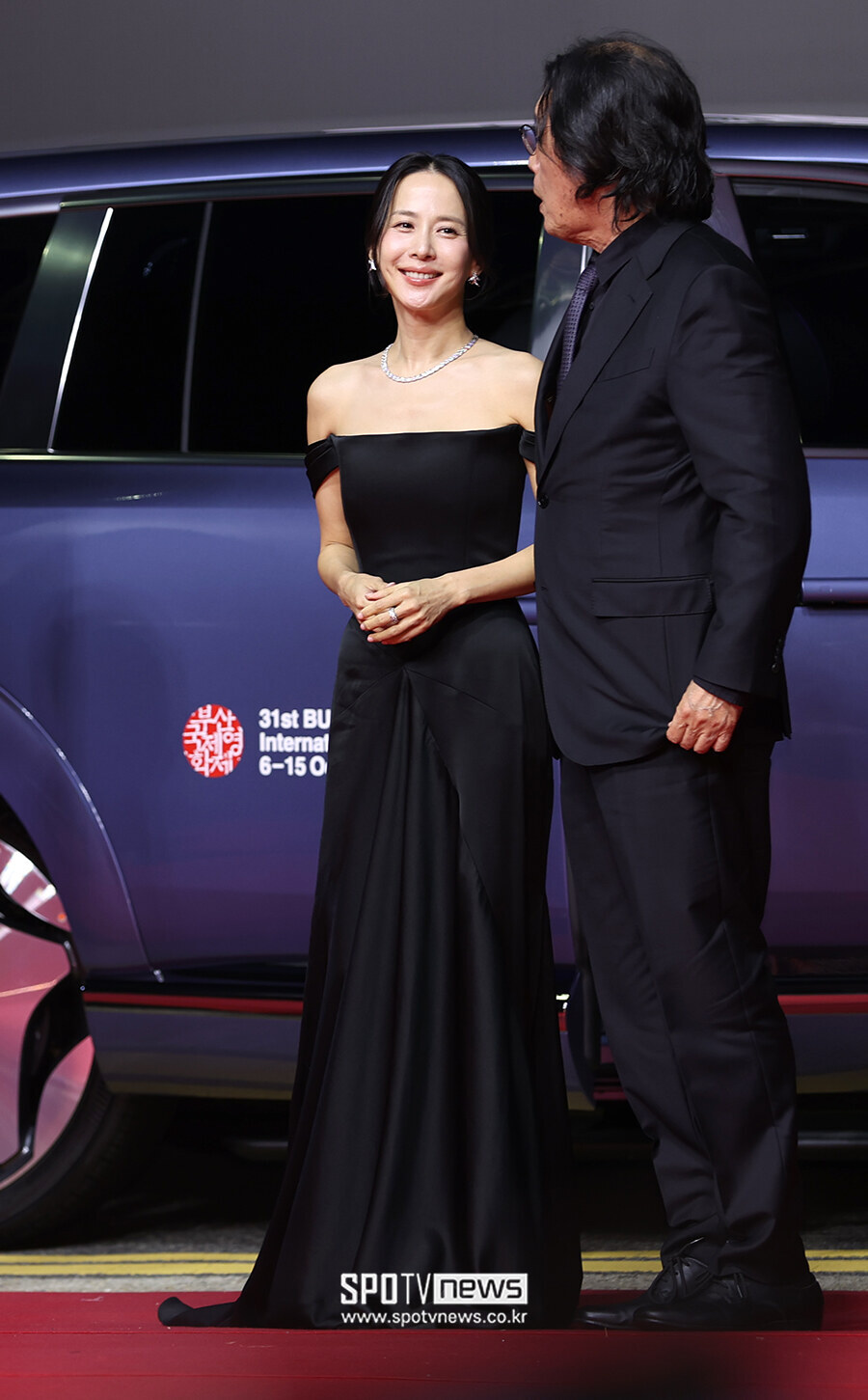 [포토S] 조여정, '우아한 오프숄더'
