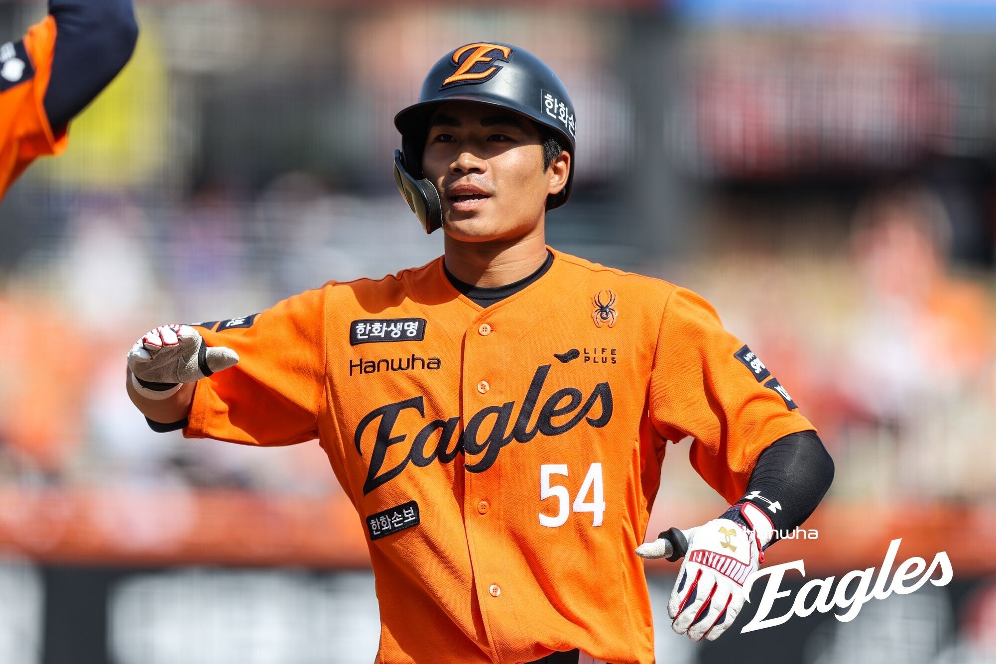 한화 19세 특급신인 이렇게 시즌 마칠줄 누가 알았나…타격감 절정인데 부상 악몽, 이제 일본에서 업그레이드에 집중