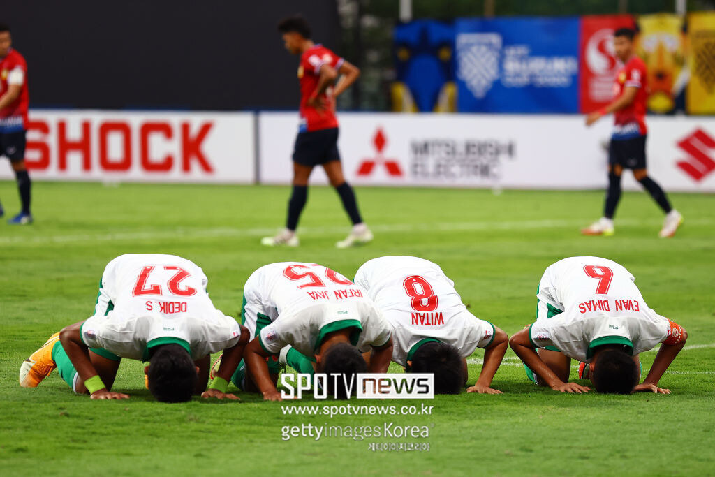 ▲ 동남아시아 축구 변방 라오스의 처참한 성적표 뒤에 충격적인 승부조작 의혹이 불거졌다.