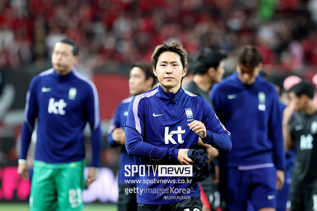 '韓 대표팀서 218분 뛰었는데' 이강인 깜짝 고백에 스페인도 발칵…"발목은 계속 안 좋았어요" 아틀레티코, 맨유전 앞두고 촉각→개인상 4개 휩쓴 '신형 엔진' 첫 피트인하나