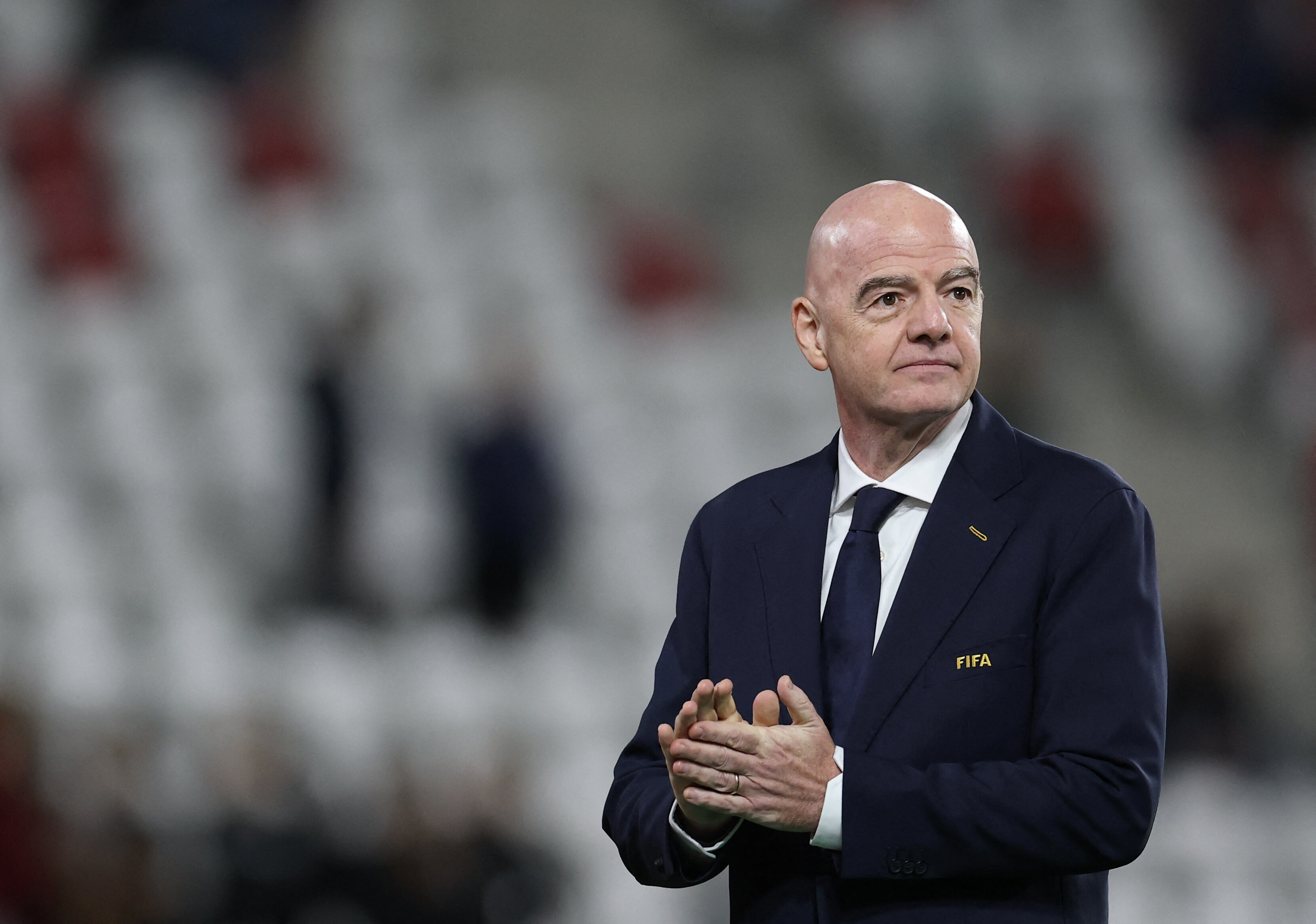 '5조6000억 월드컵 매각' 초대형 파문→조국마저 지지 철회했는데…인판티노 FIFA 회장 '대반전', 경쟁자들이 알아서 사라졌다