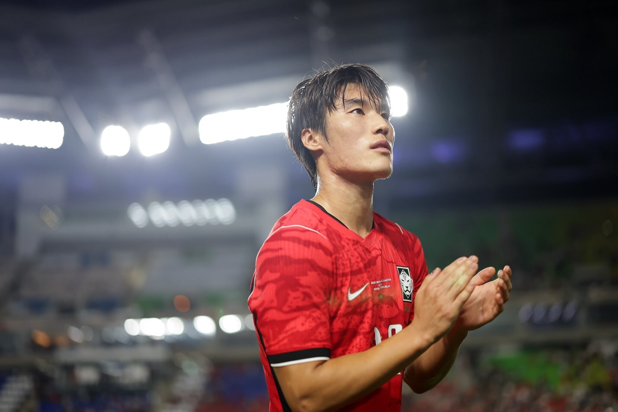 "군대 안 갑니다" 외친 AG 대표팀과 사뭇 달랐다…2006년생 유럽파 윙어, 나고야행 불발 아픔 딛고 '깜짝 월반'→"태극마크 무게 얼마나 무거운지 안다" 기량과 마인드 동시 합격점