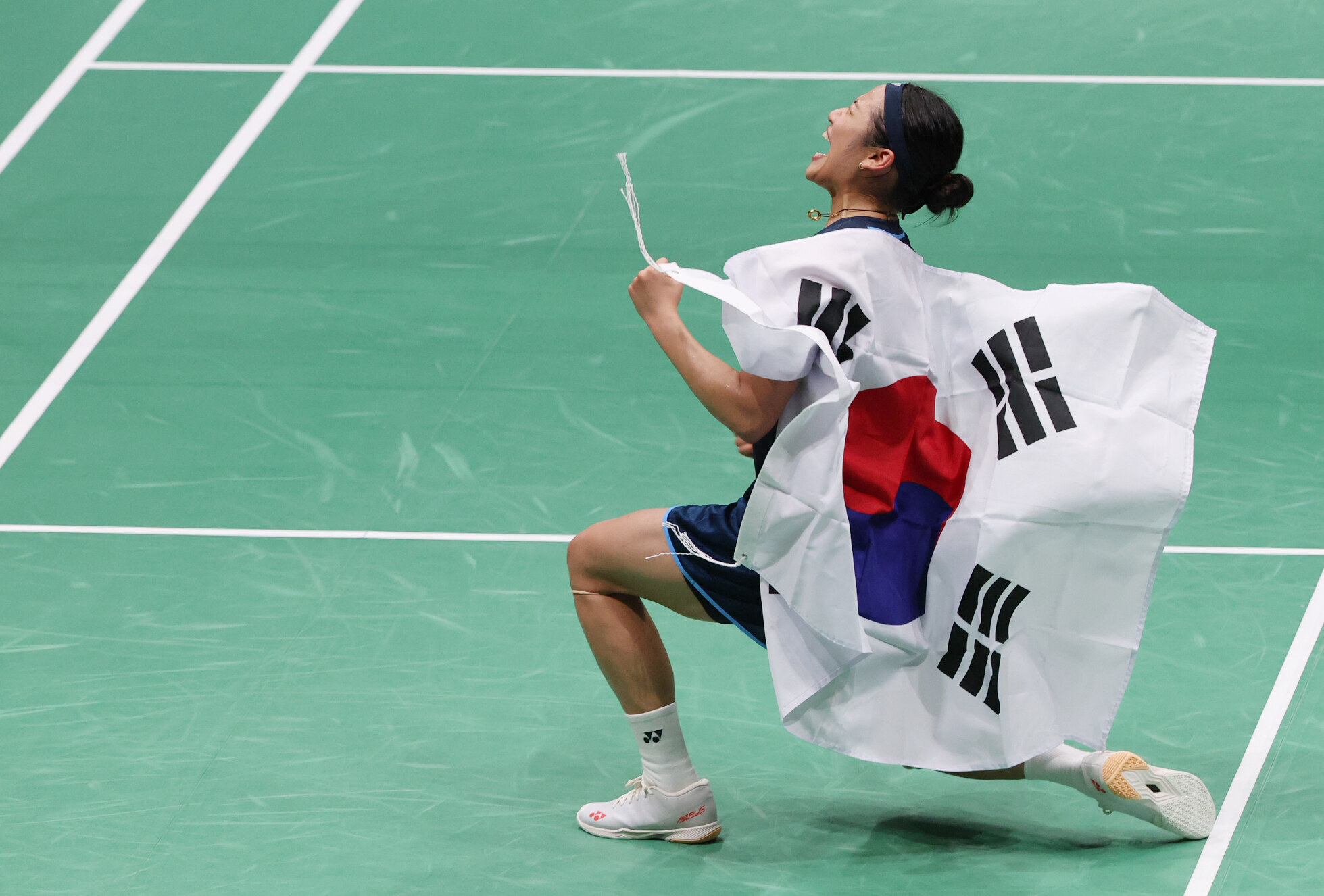 ▲ BWF는 13일 공식 홈페이지를 통해 "남자 단식 조나탄 크리스티와 여자 단식 안세영이 각각 자국 선수 최초로 덴마크 오픈 2연패를 달성할 수 있을지가 여부가 흥미로운 관전 포인트"라며 두 랭커의 역사적인 도전 가능성을 조명했다. ⓒ연합뉴스