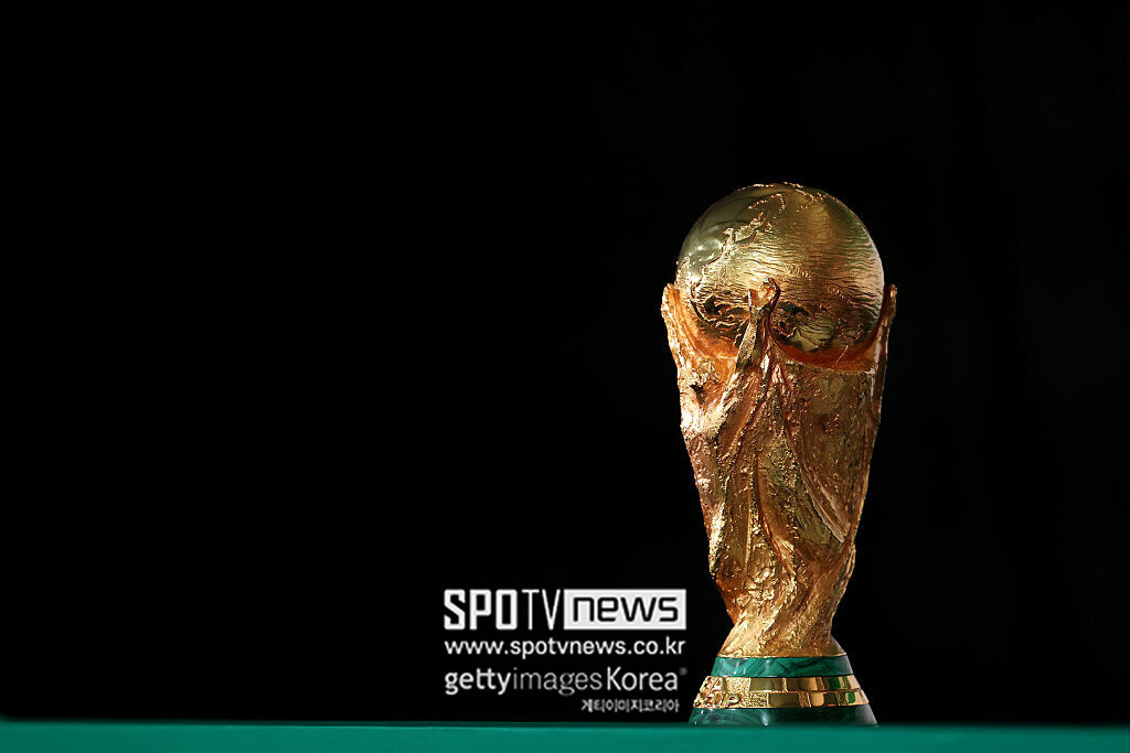 ▲ 세계 최대 OTT 기업 넷플릭스가 2030 국제축구연맹(FIFA) 월드컵 중계권을 전격 확보했다.