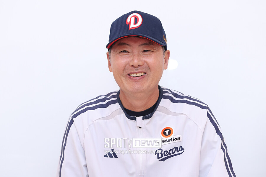 [포토S] 김원형 감독, '2차전까지 가야죠'