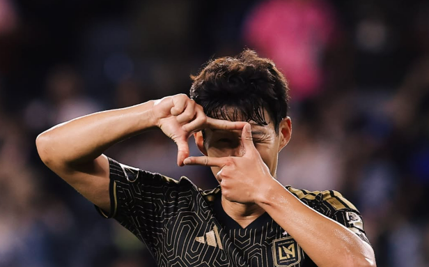 [MLS REVIEW] '韓 축구대표팀 주장' 손흥민 그냥 미쳤다, 홀로 1골 2도움 폭발! 위기의 LAFC, 오스틴에 3-1 완승