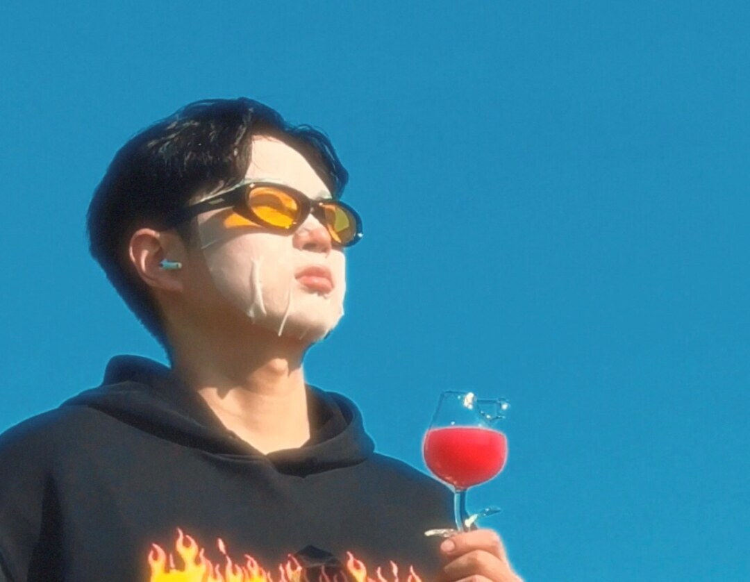 류니콘, 새 챕터 시작…'세상 모든 것 위에 사랑이겠소' 발표