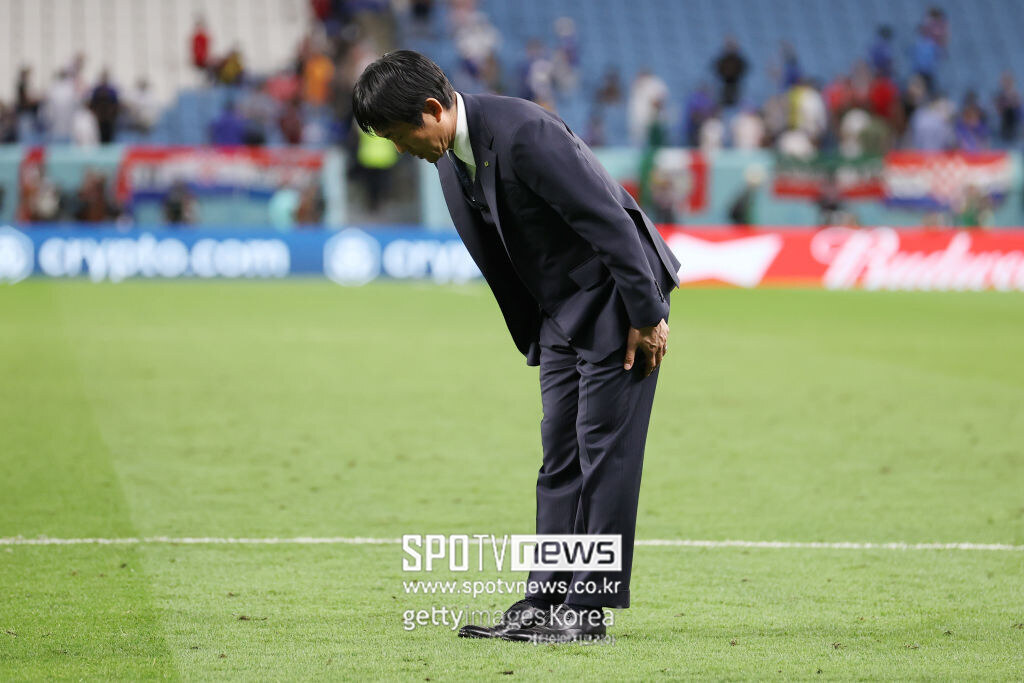 '日 축구 초비상' 모리야스 감독 거취까지 흔들린다…"2028년으로 연기할 수도" AFC 회장 폭탄 발언→아시안컵 1년 연기설에 JFA 구상도 흔들