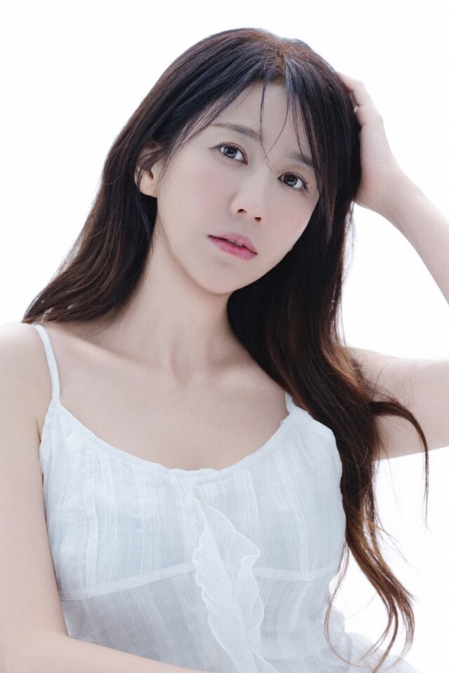 신장미, 신곡 '하회'로 강렬한 변신…"가창력과 감성 제대로 보여줄것"(일문일답)