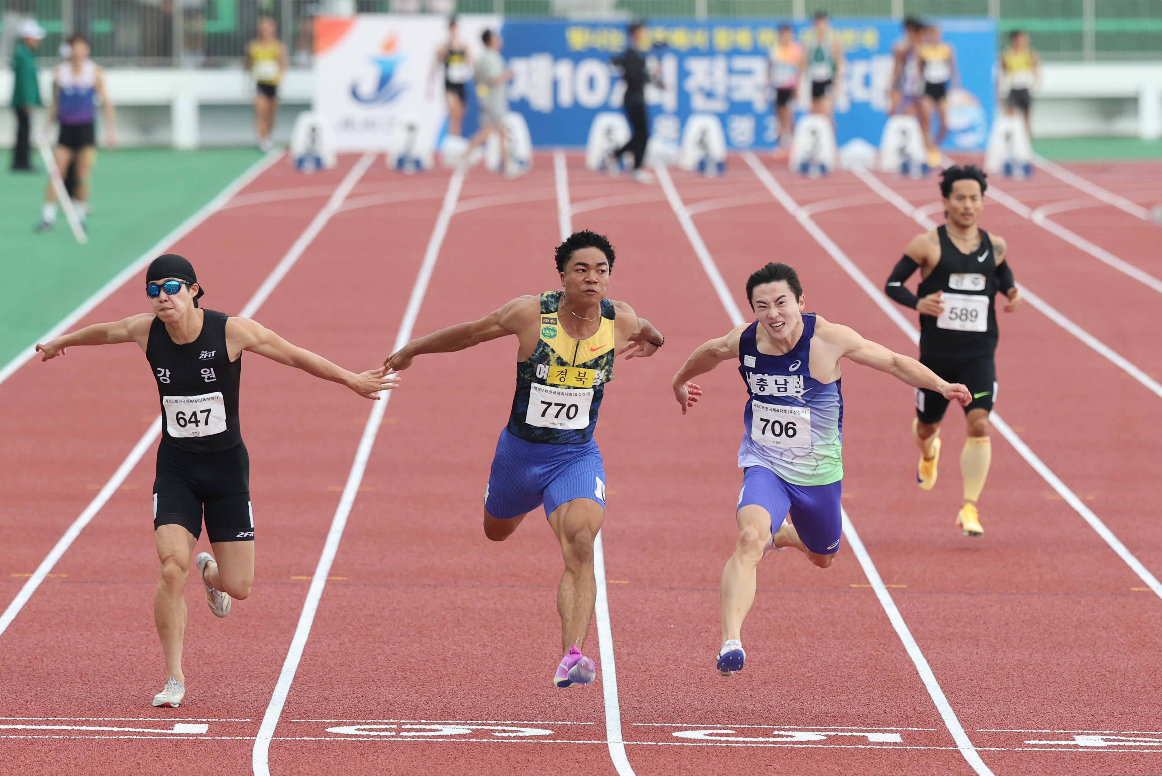 [전국체전] '한국 육상 간판' 나마디 조엘진, 100m 2연패…2년 연속 3관왕 시동