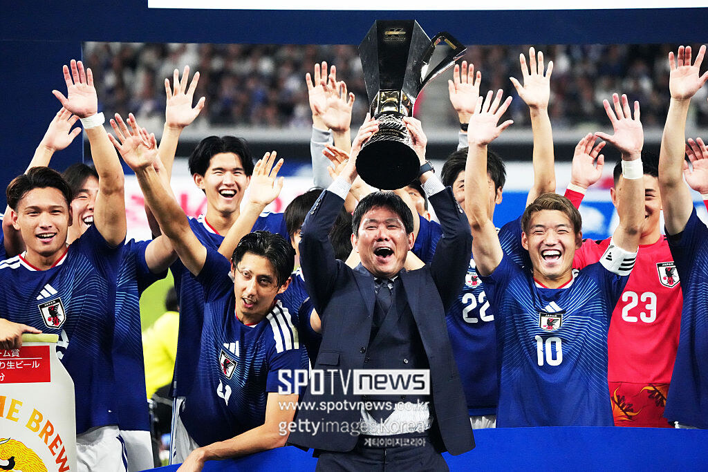▲ 일본 축구대표팀을 이끄는 모리야스 하지메(위 사진) 감독이 지휘봉을 내려놓은 뒤 유럽 무대에 도전할 가능성이 제기됐다.