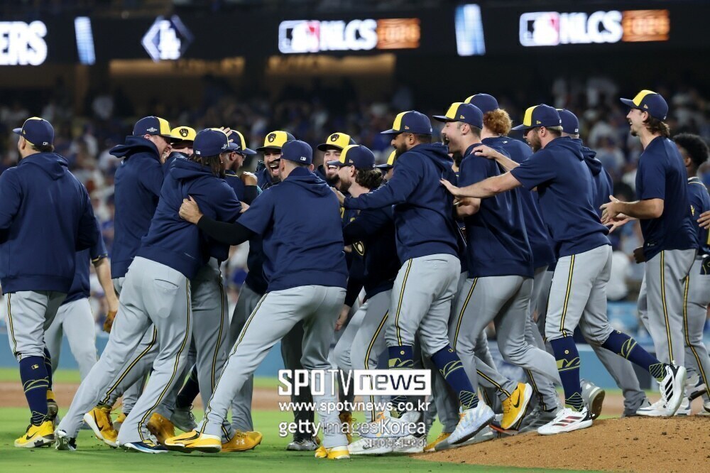 다저스 NLCS 광탈→흥행 대참사? 아니다! 상대도 안 정해졌는데, WS 티켓 리셀값 벌써 392만원 '폭등'