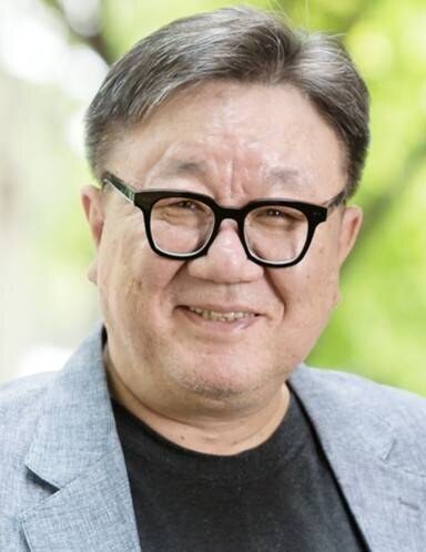 '대중음악 평론 거목' 강헌 별세…향년 64세