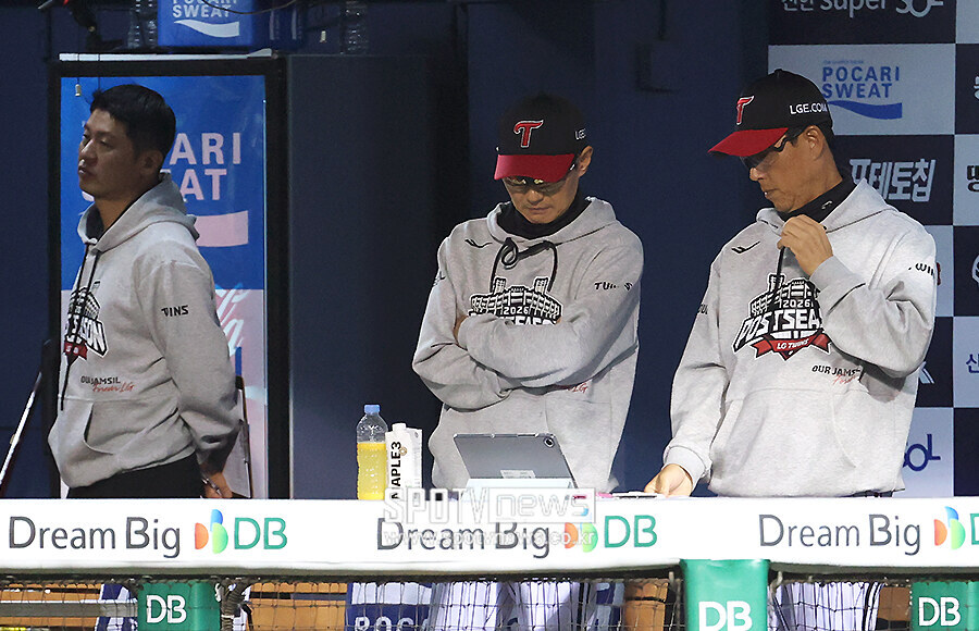 2023 우승 멤버로 여기까지 왔는데…LG는 안정이라는 이름으로 도박을 했다, 가을되니 판돈이 다 떨어졌다