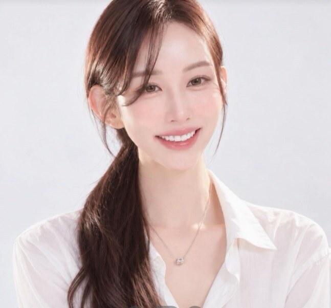 '김현중子' 출산한 전 여친, 예명 '시유'로 크리에이터 활동 시작
