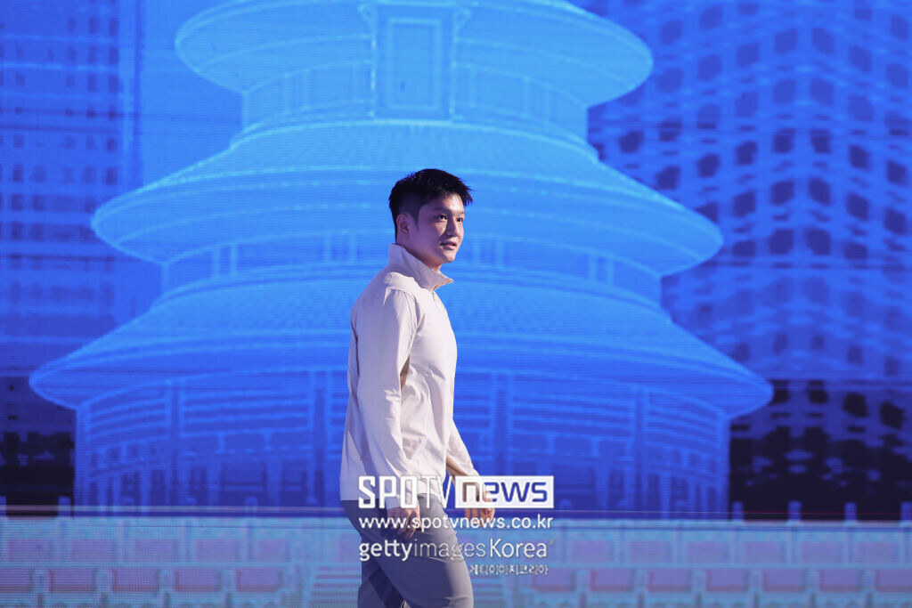 ▲ 사랑이나 응원이라는 이름을 붙인다고 해서 사생활 침해라는 본질이 바뀌지는 않는다. 중국 탁구 스타 판전둥이 사생활 도촬에 크게 분노했다.