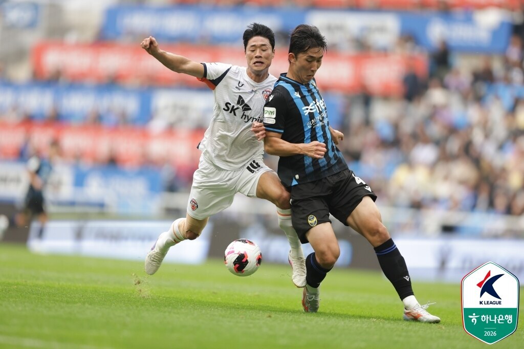 ▲ 24일 오후 인천축구전용경기장에서 인천유나이티드와 제주SK가 하나은행 K리그1 2026 33라운드를 통해 맞붙었다. 꼭 이겨야 파이널A로 갈 수 있던 인천이 3-1로 승리해 막차를 탔다. 제주는 파이널B로 향한다. ⓒ 한국프로축구연맹