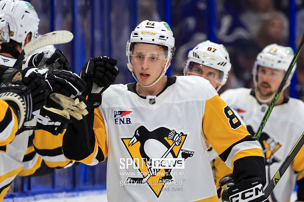 ▲ NHL 피츠버그 펭귄스 벤 킨델