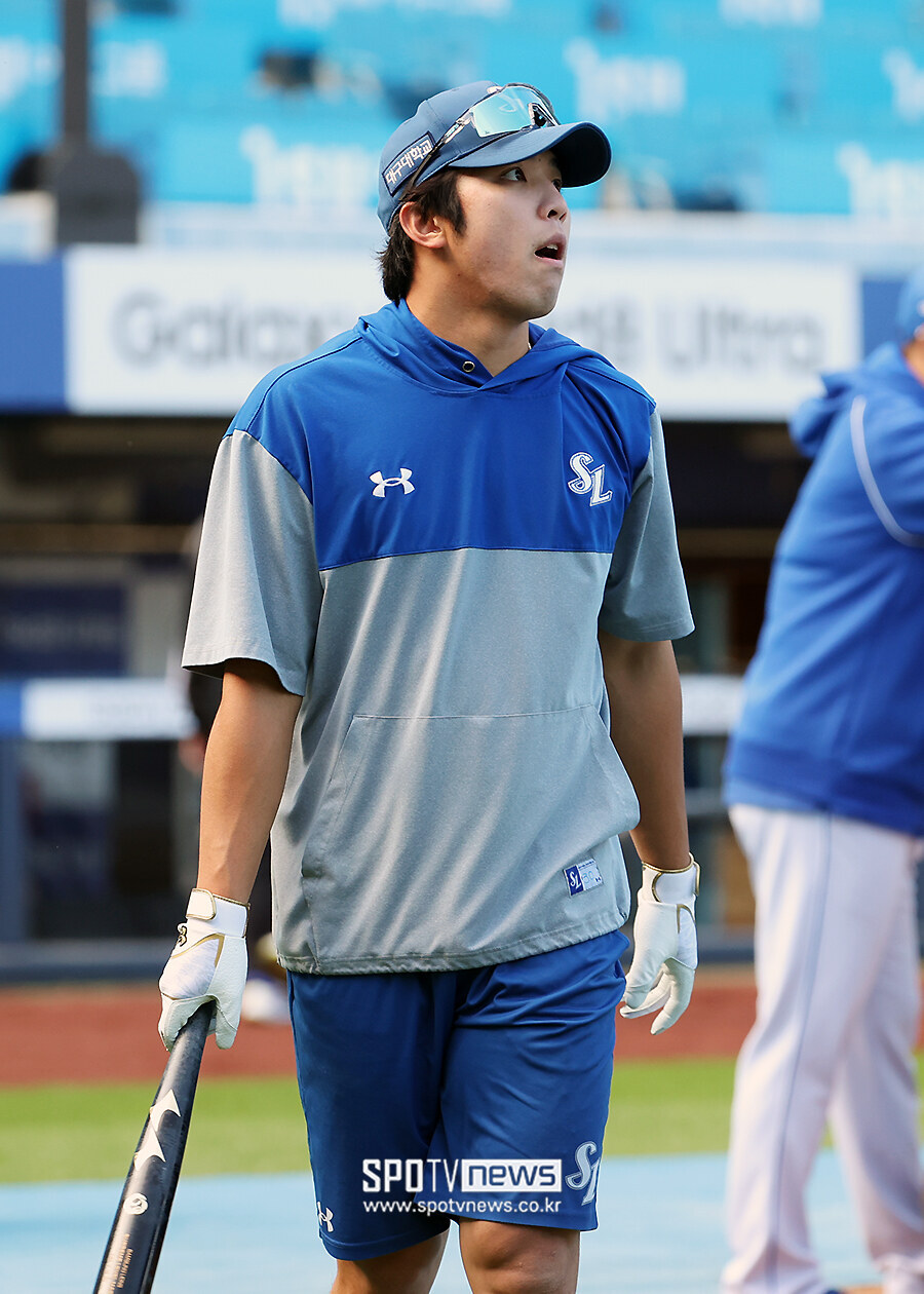 [포토S] 김영웅, '오늘 홈런 날린다'