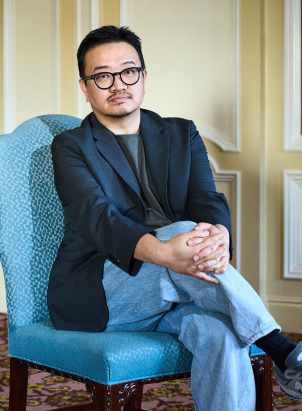 연상호, 동아리 활동 대성공…'실낙원', '얼굴' 이어 제작비 회수… '저예산 새 길 열었다'[초점S]