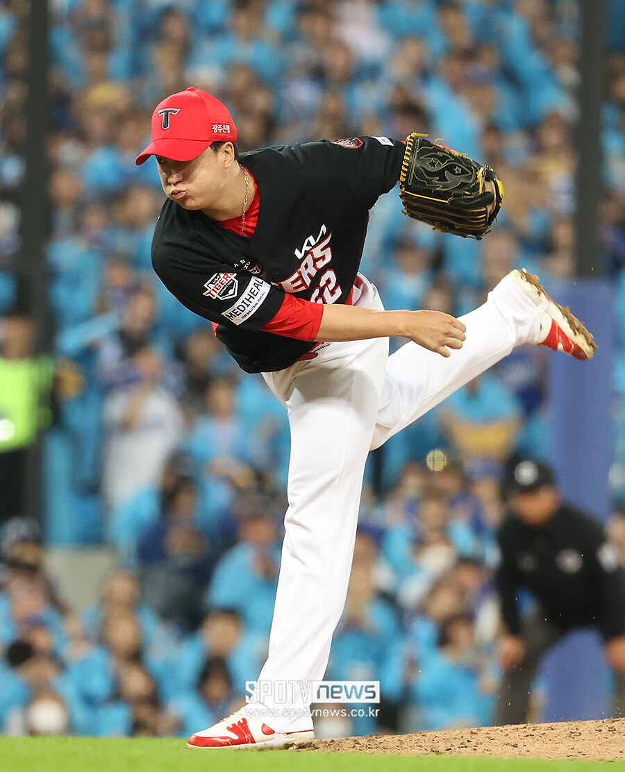 ▲ 정해영은 몸을 하나도 풀지 못한 상황에서 등판해 삼성의 추가 득점을 저지하며 팀 승리에 일조했다 ⓒ곽혜미 기자