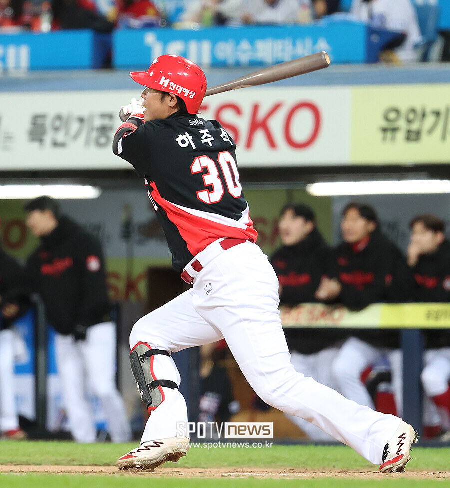 [포토S] 하주석, '선두타자 안타!'