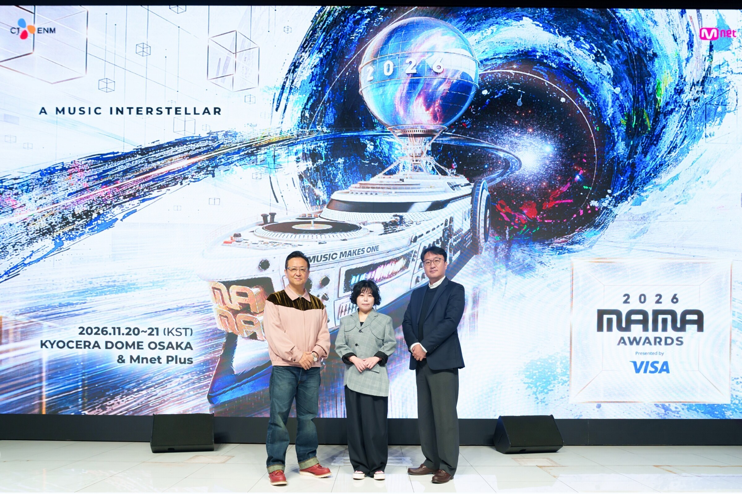 ▲ (왼쪽부터 차례로) CJ ENM 신형관 본부장, 윤신혜 사업부장, 박찬욱 컨벤션사업본부장. 제공ㅣCJ ENM