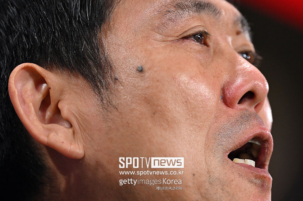 日 축구 '대형 변수' 터졌다! 모리야스 감독 아시안컵도 못 치르고 떠나나…JFA 감독 교체 강행→'54세 후임' 이미 정했다