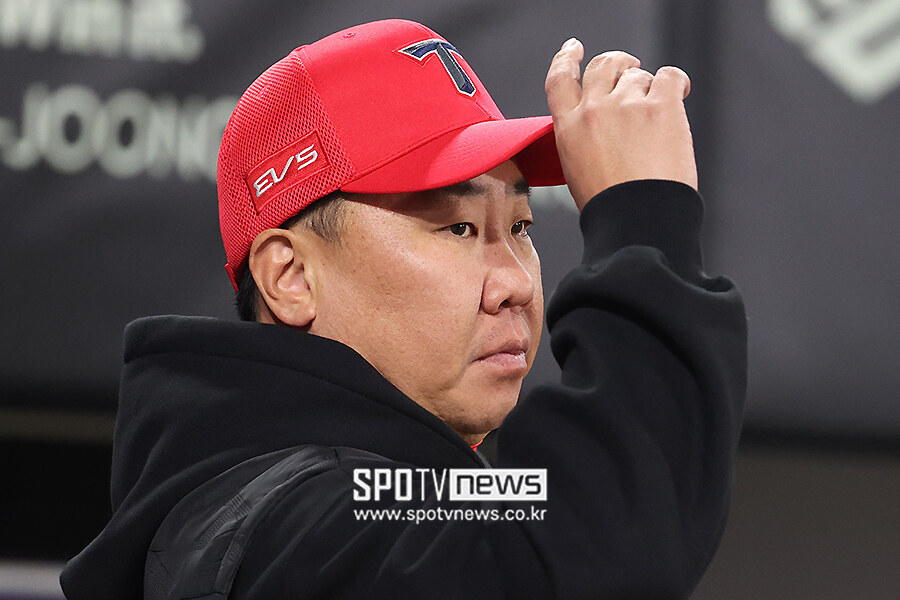 [포토S] 이범호 감독, '오늘 어떻게든 승리한다'