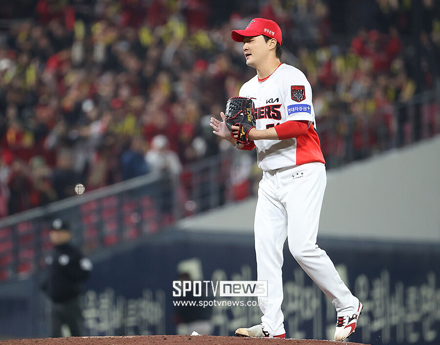 [포토S] 전상현, '오늘도 막았다'